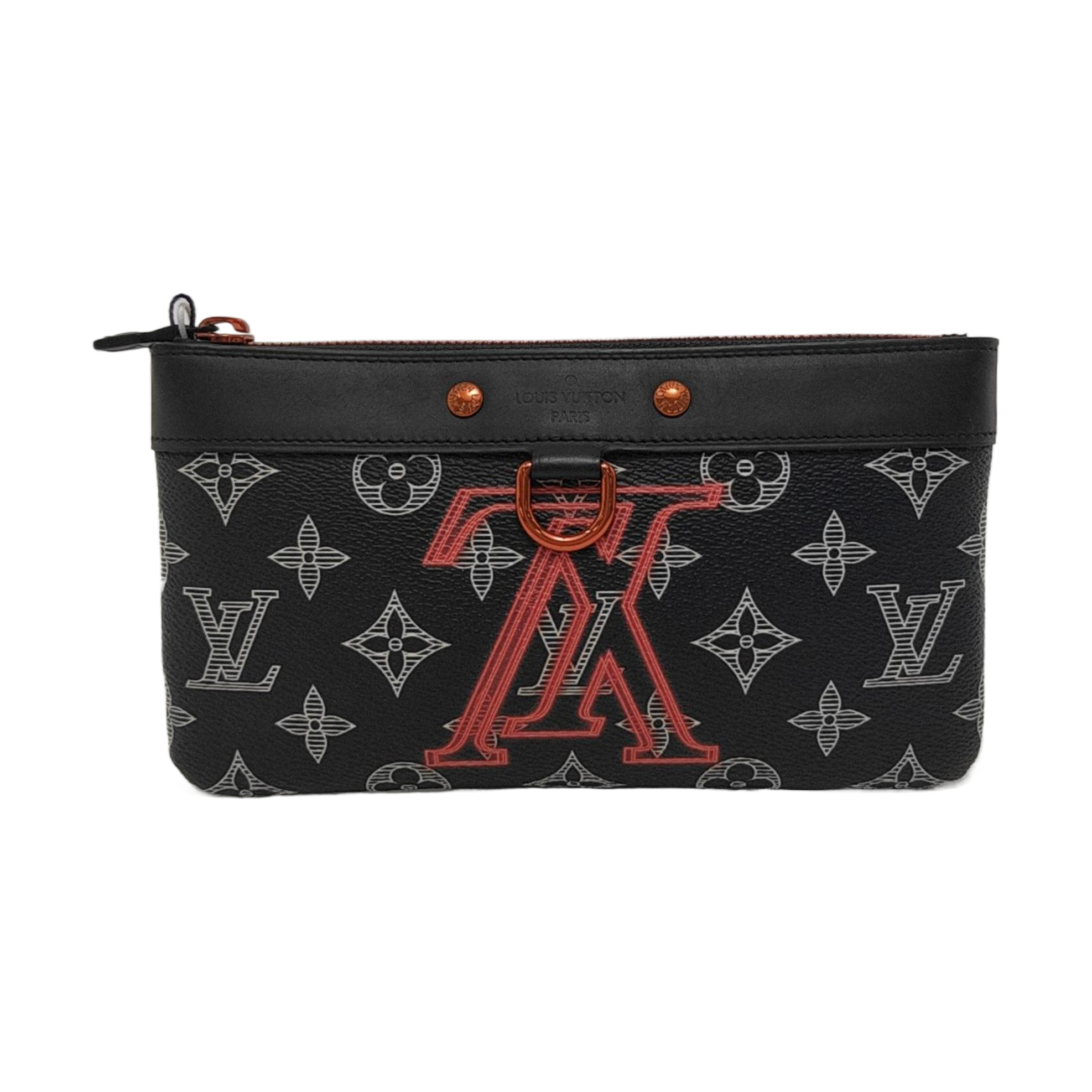 DISCOVERY PM Monogram Coated Canvas Black