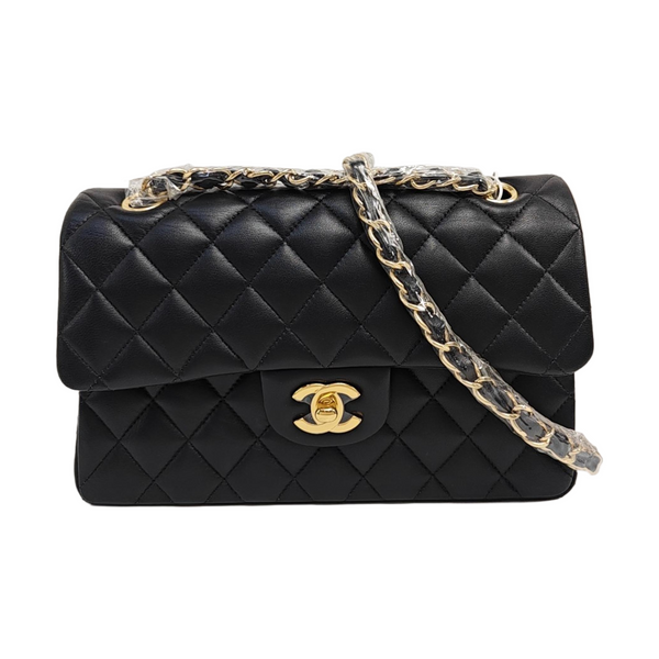 CLASSIC FLAP Mini Quilted Lambskin Black