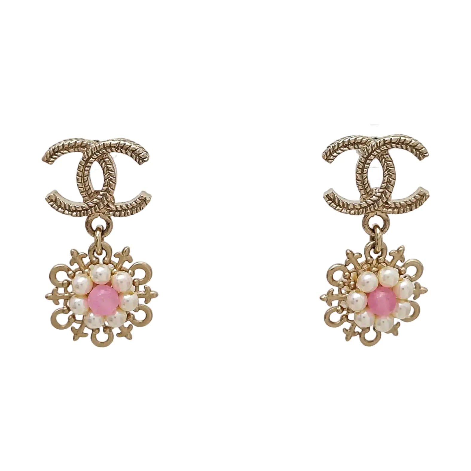 CC Logo Metal Gold Stud Earrings