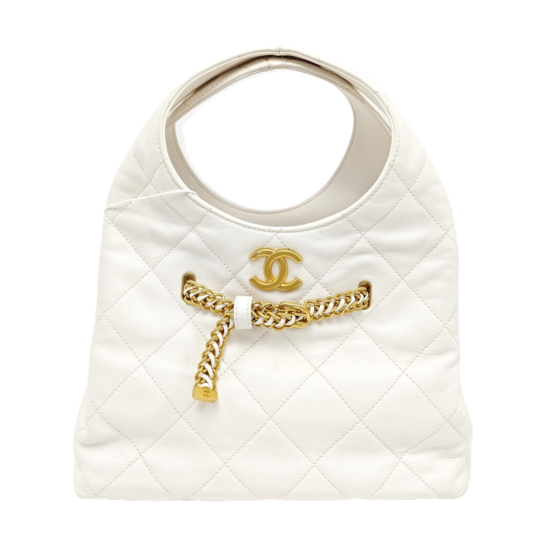 25P Quilted Lambskin White