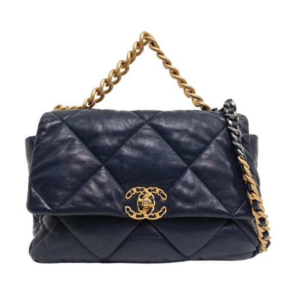 CHANEL 19 Grande de piel de cordero acolchada azul