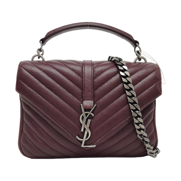 COLLEGE Medium Chevron Lambskin Red