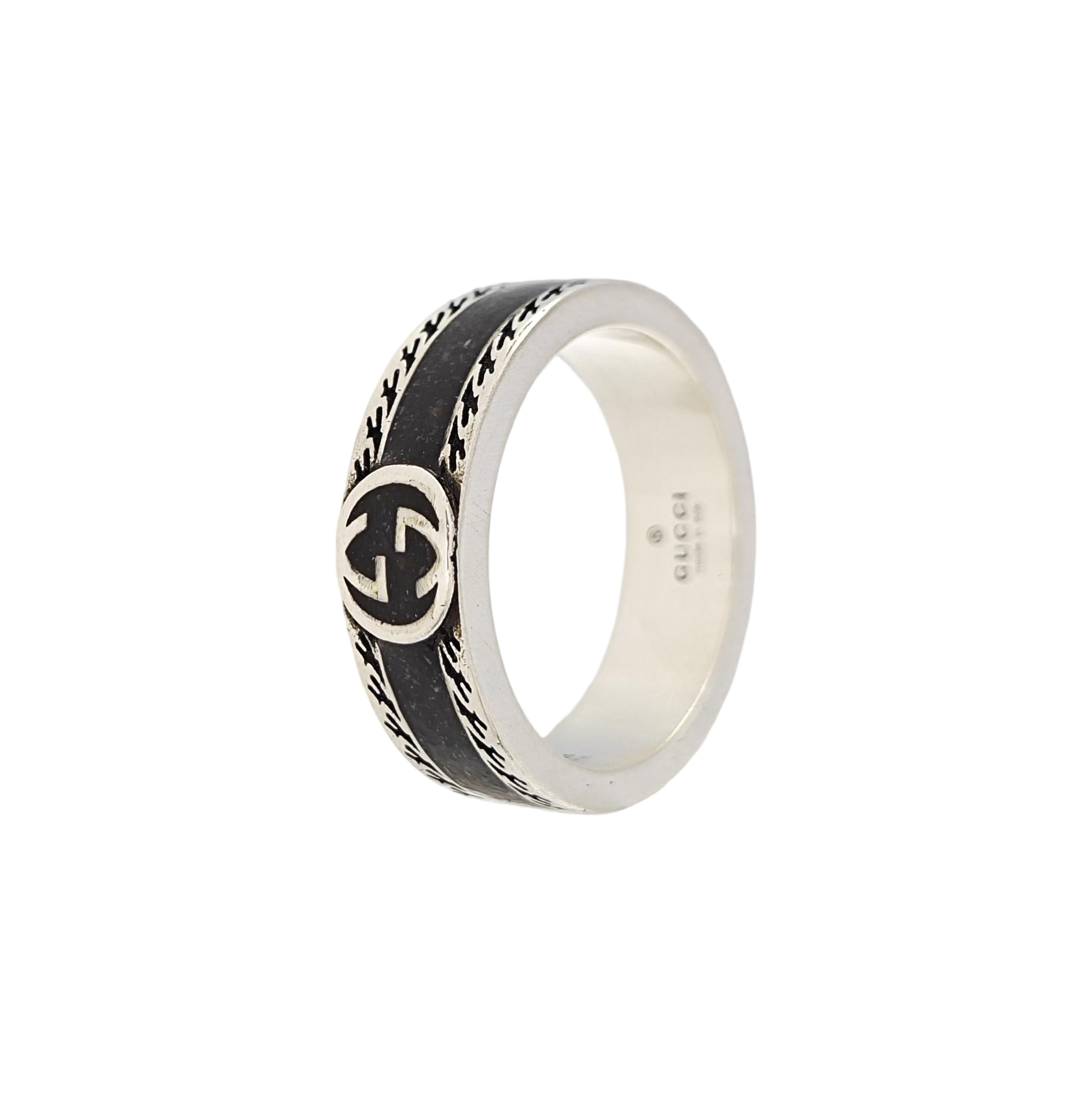 925 Sterling Silver Ring HK 18