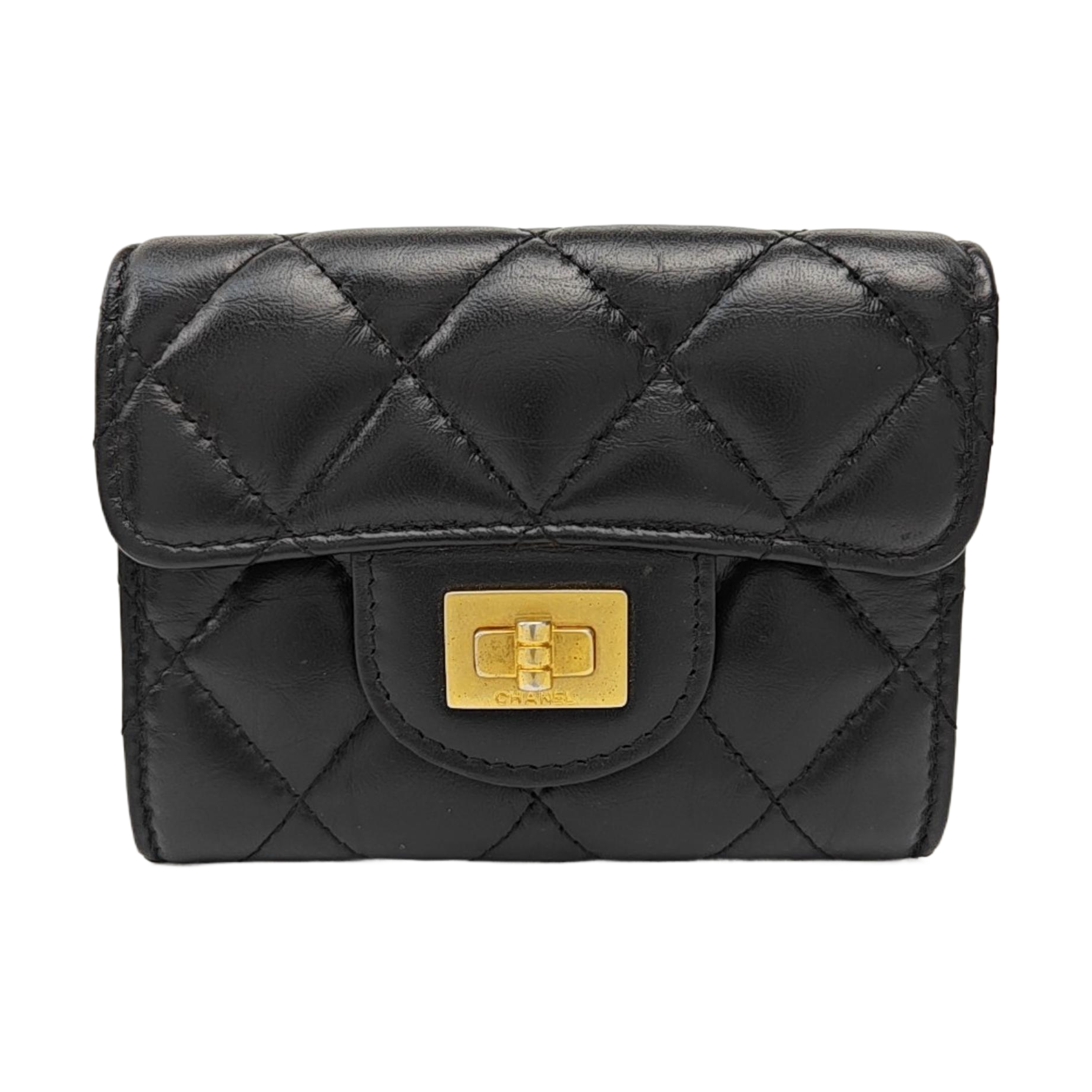 2.55 225 (small) Quilted Calfskin Black Card Holder
