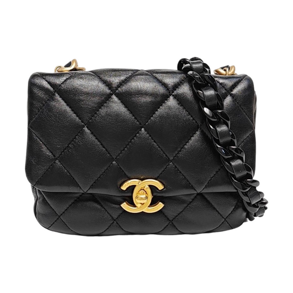 Quilted Lambskin Shoulder Bag Black