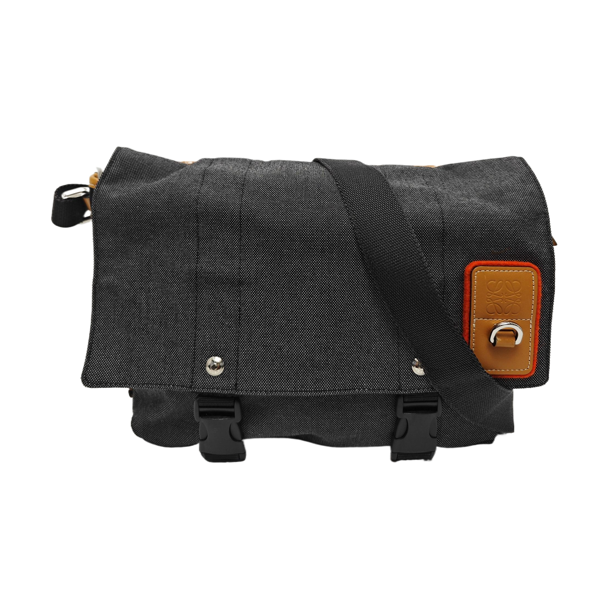 Eye/loewe/nature Canvas Black