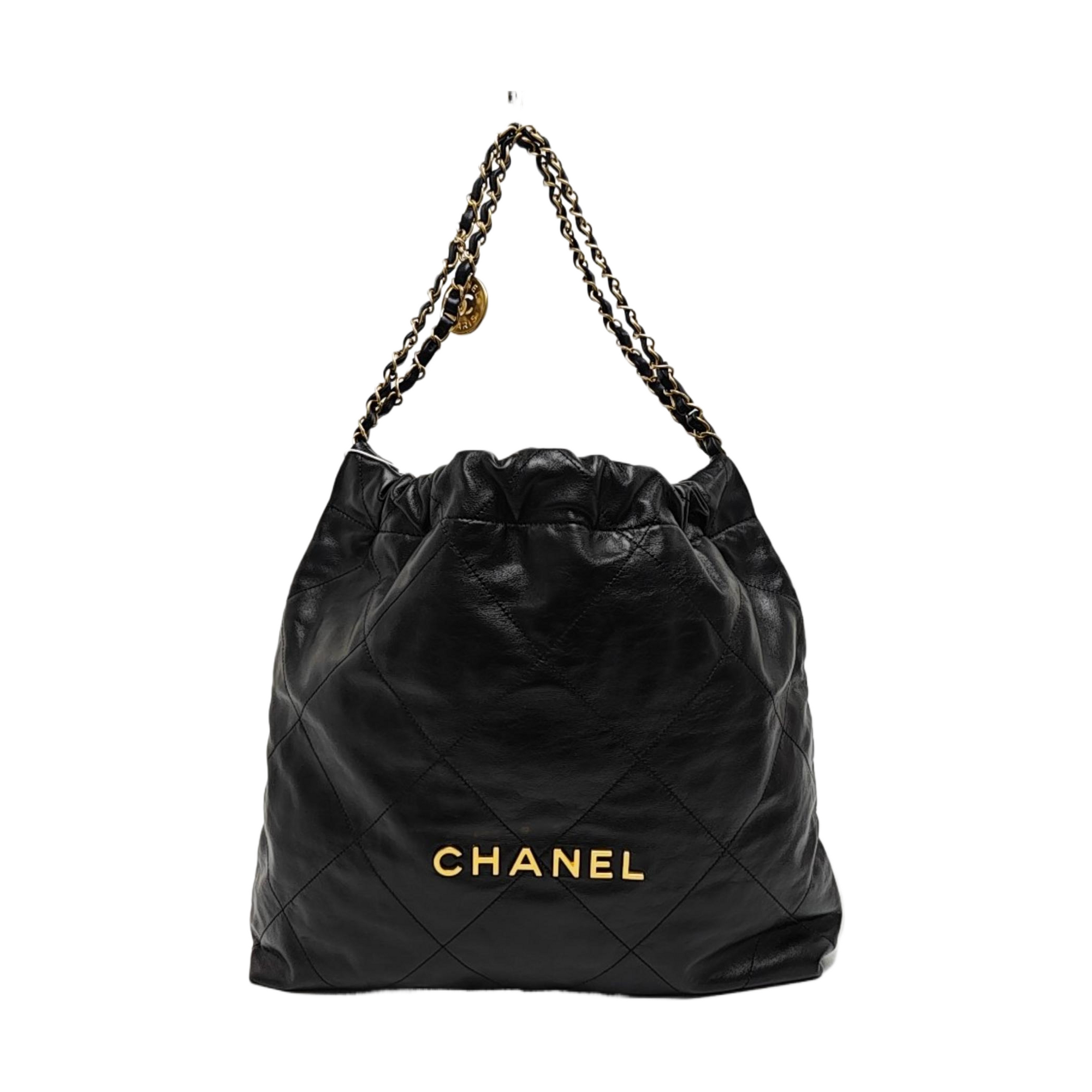 CHANEL 22 Medium Quilted Calfskin Black