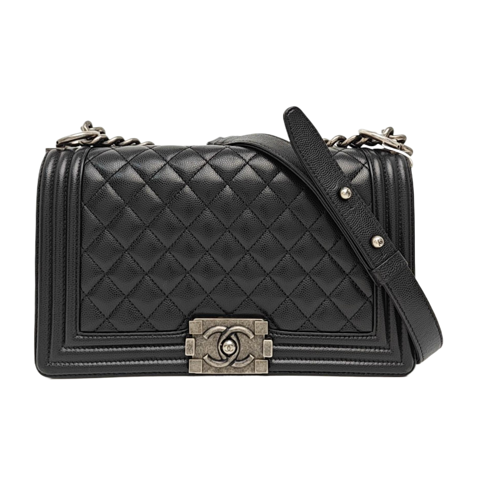 BOY CHANEL Medium Quilted Calfskin Black