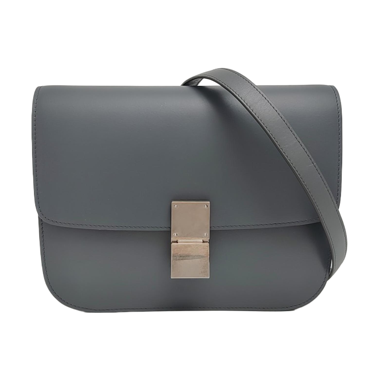 Authenticated pre-owned  CLASSIC BOX Medium Calfskin Grey - Shoulder Bag at Looply