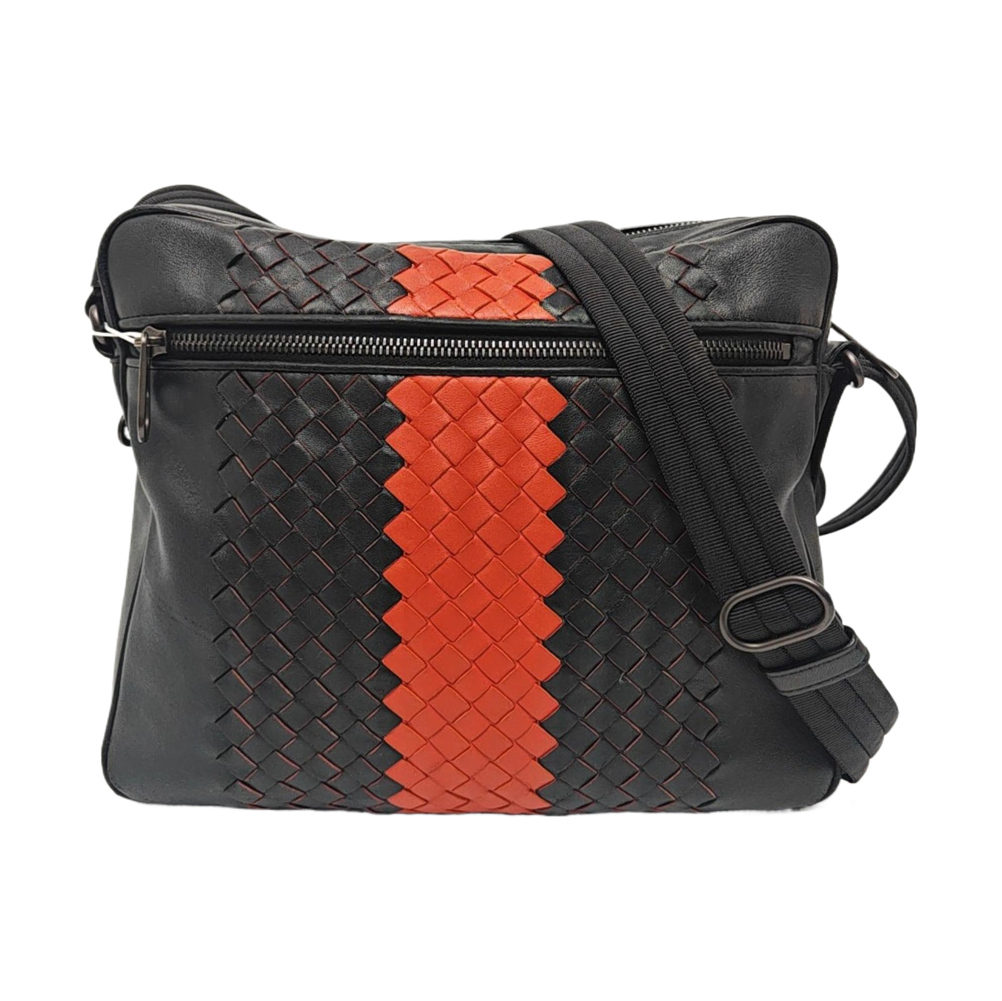Calfskin Shoulder Bag Black