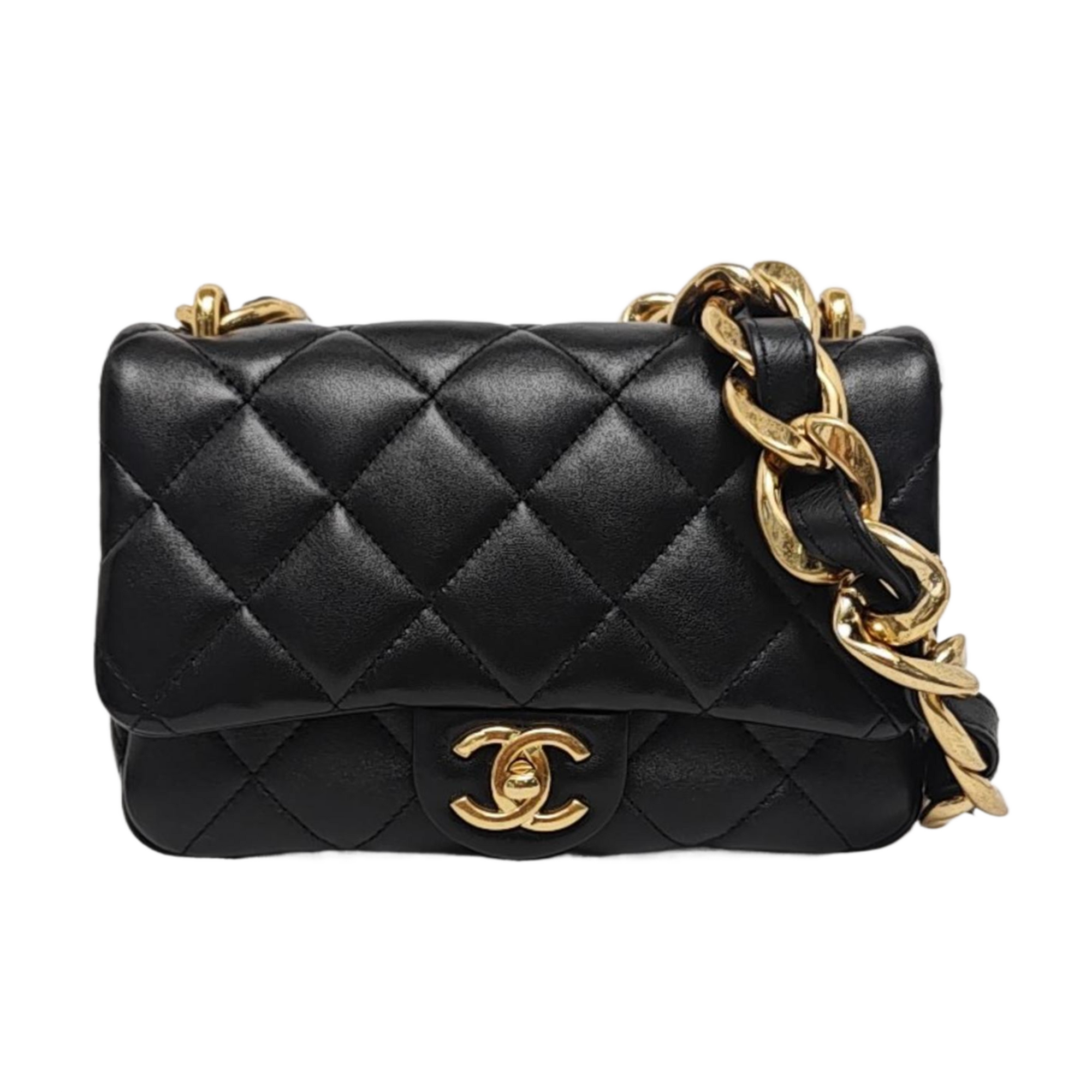 CLASSIC FLAP Quilted Lambskin Black