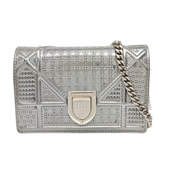 Diorama Quilted Calfskin Silver