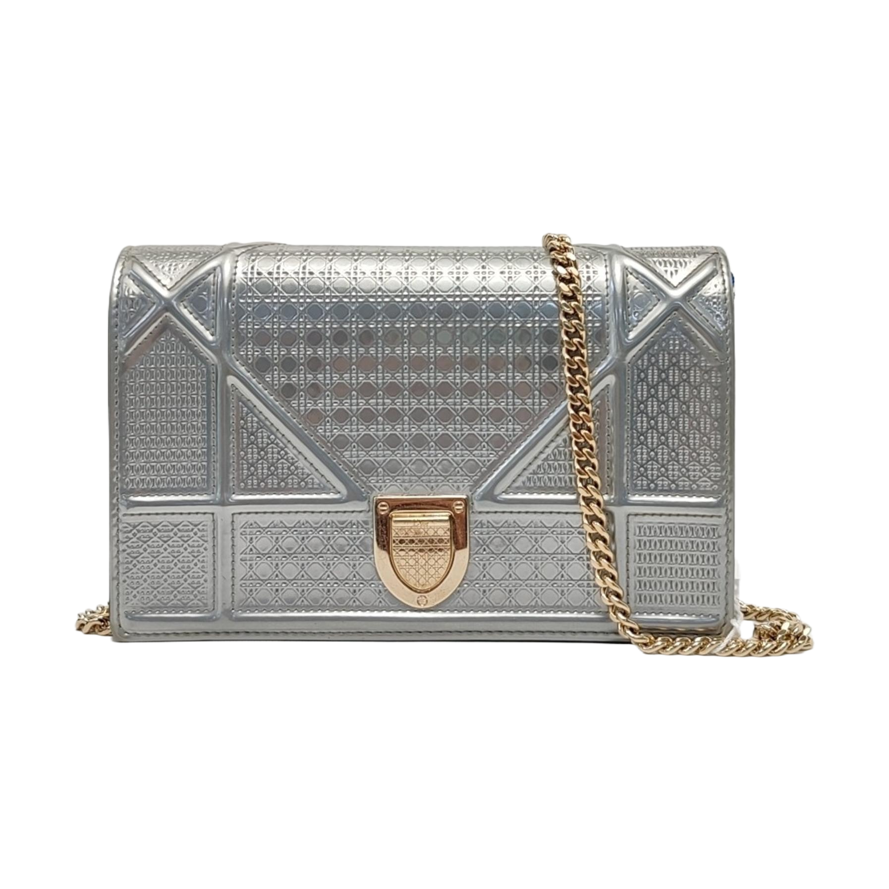 Diorama Cannage Calfskin Silver