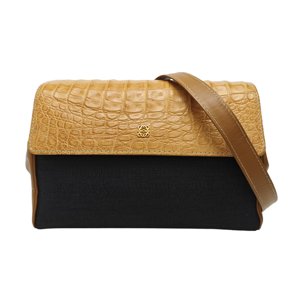 Special Material Shoulder Bag Black