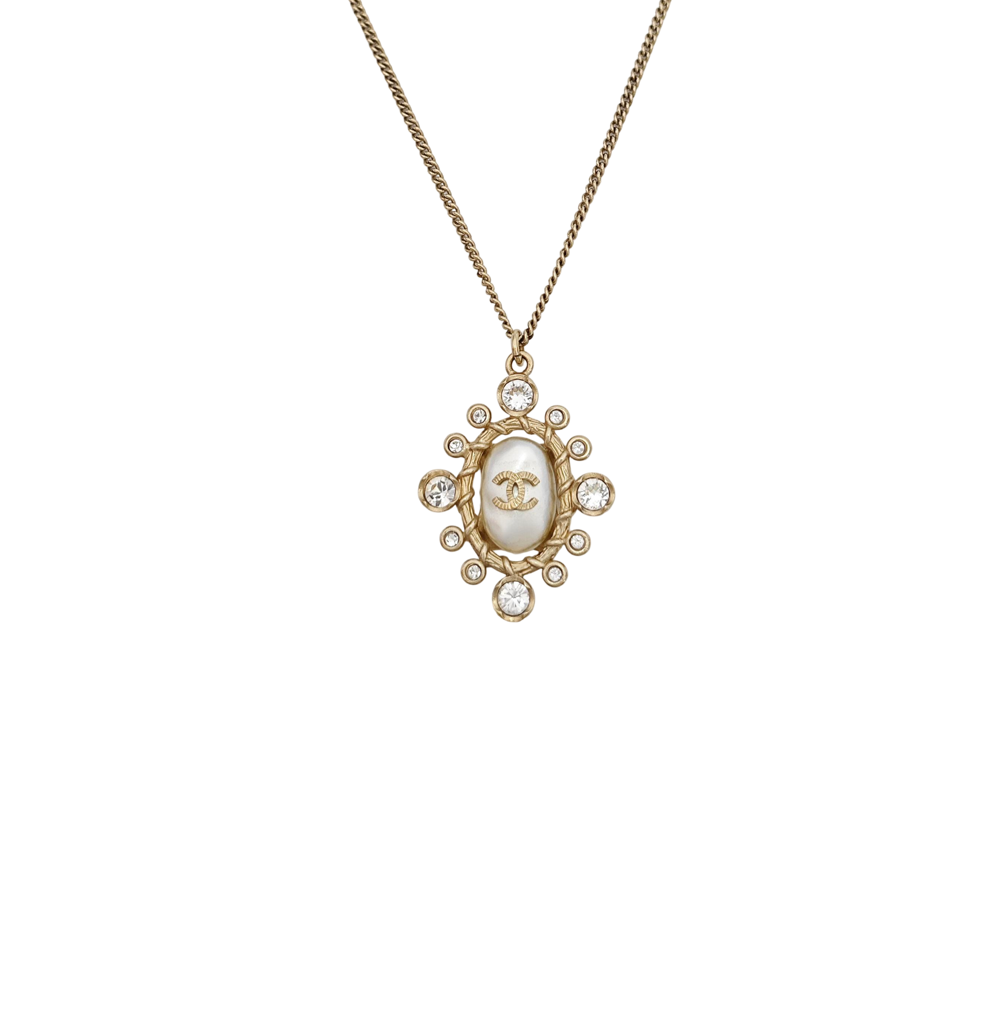 Authenticated pre-owned  Gold Tone Metal Gold Necklace - Necklace at Looply