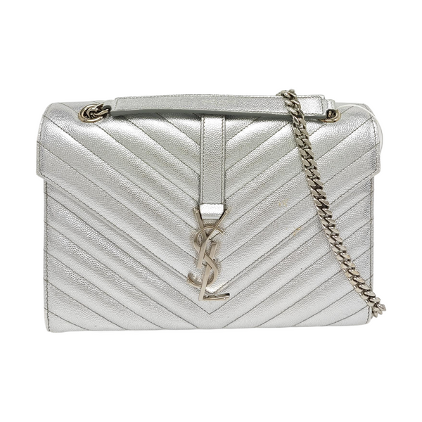 ENVELOPE Medium Chevron, Quilted Calfskin Silver