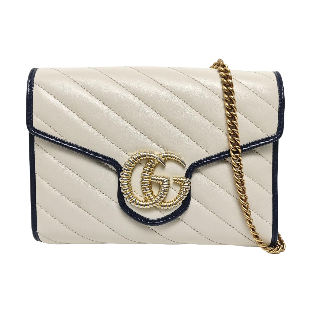 Authenticated pre-owned  GG Marmont Mini Quilted Calfskin White - Crossbody Bag at Looply