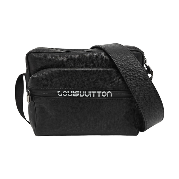 Calfskin Shoulder Bag Black