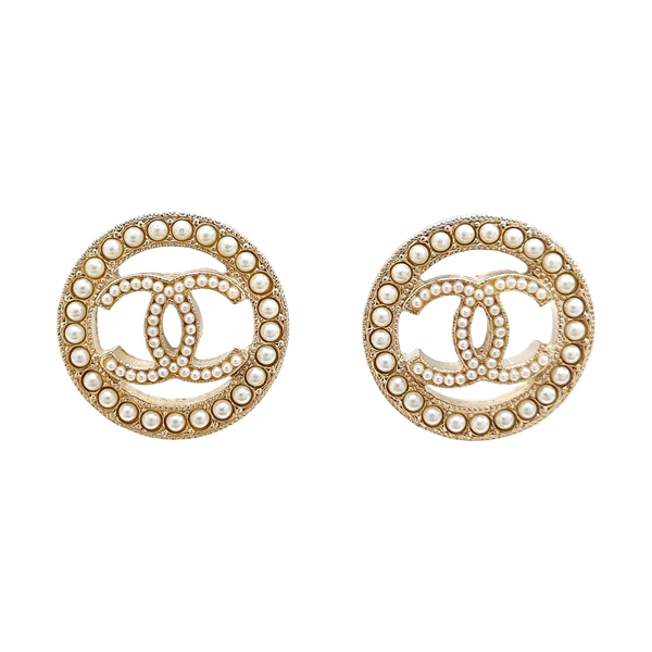 Metal Gold Stud Earrings