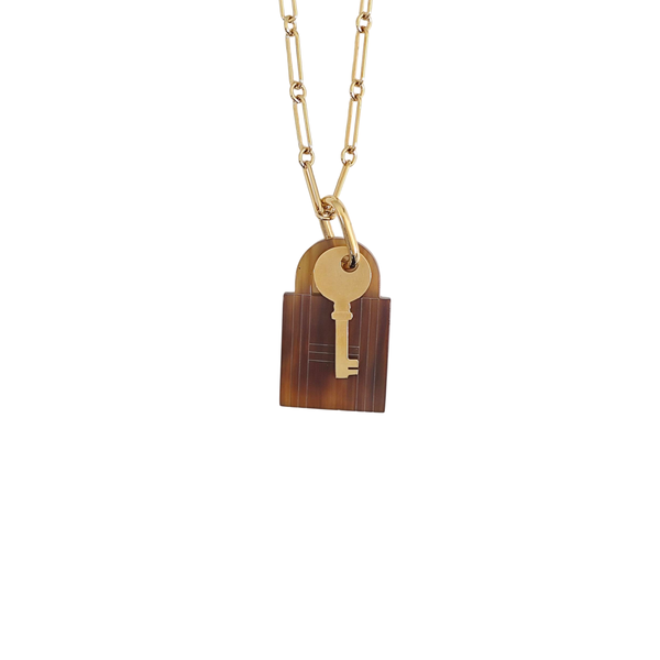 Amulette Metal Gold Necklace