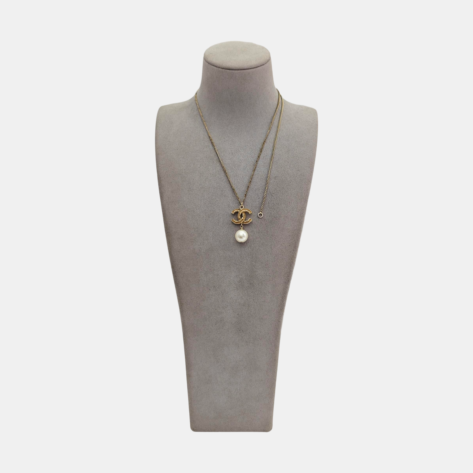 Metal Gold Necklace