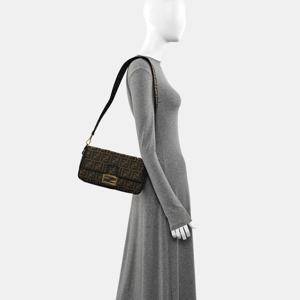 Baguette Medium Canvas Brown