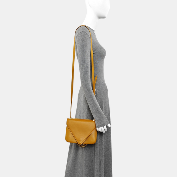 Mount Calfskin Brown