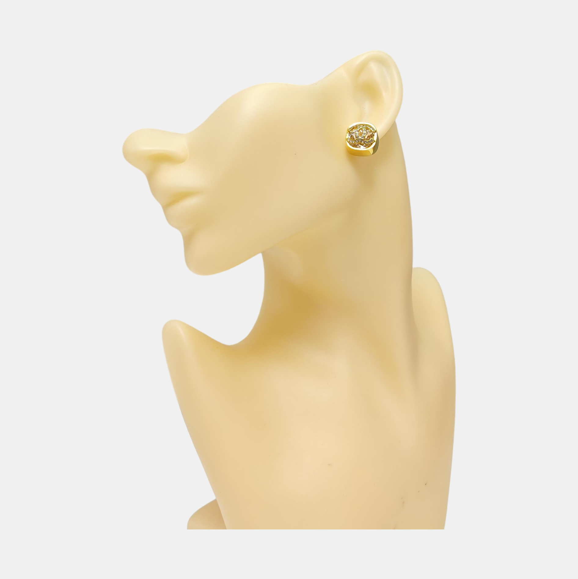 Metal Gold Stud Earrings