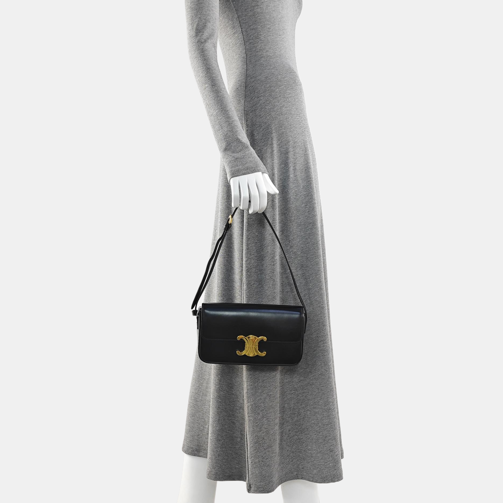 TRIOMPHE Small Calfskin Black