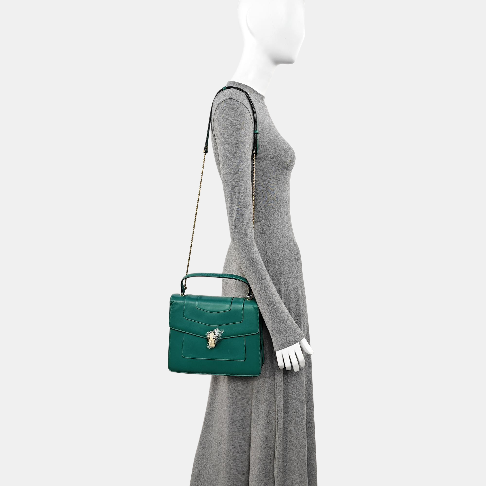 SERPENTI FOREVER Medium Calfskin Green