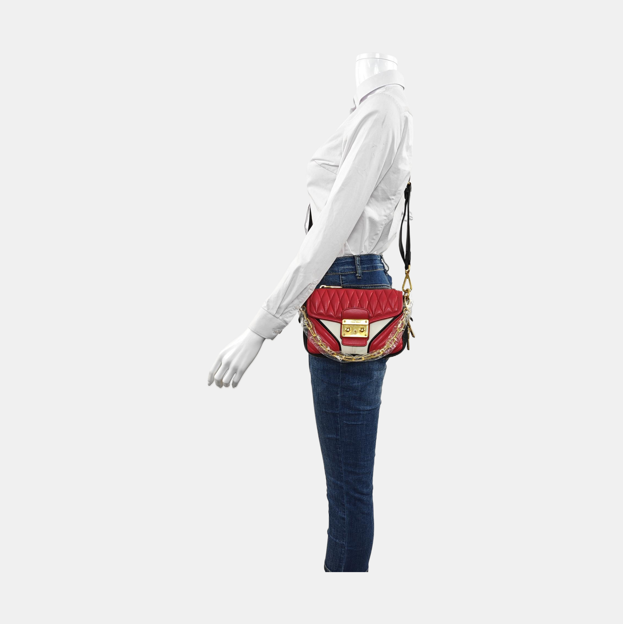 Quilted Lambskin Shoulder Bag Red