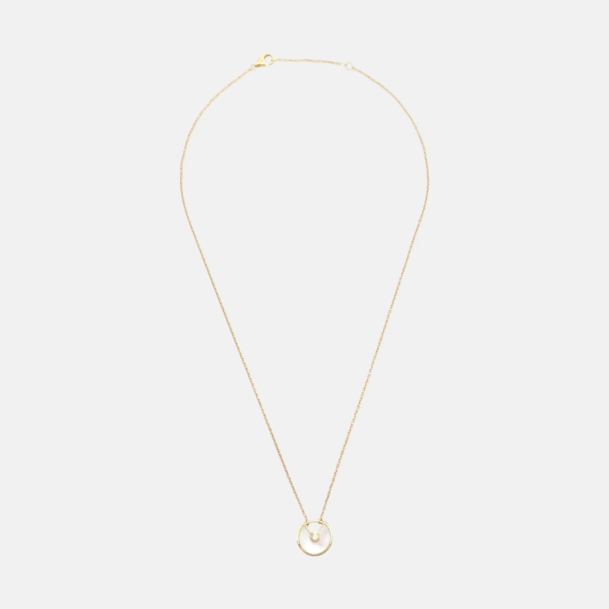 AMULETTE DE CARTIER 18k Gold Necklace