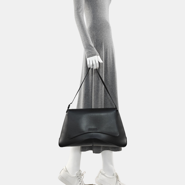 Calfskin Shoulder Bag Extra Large Black