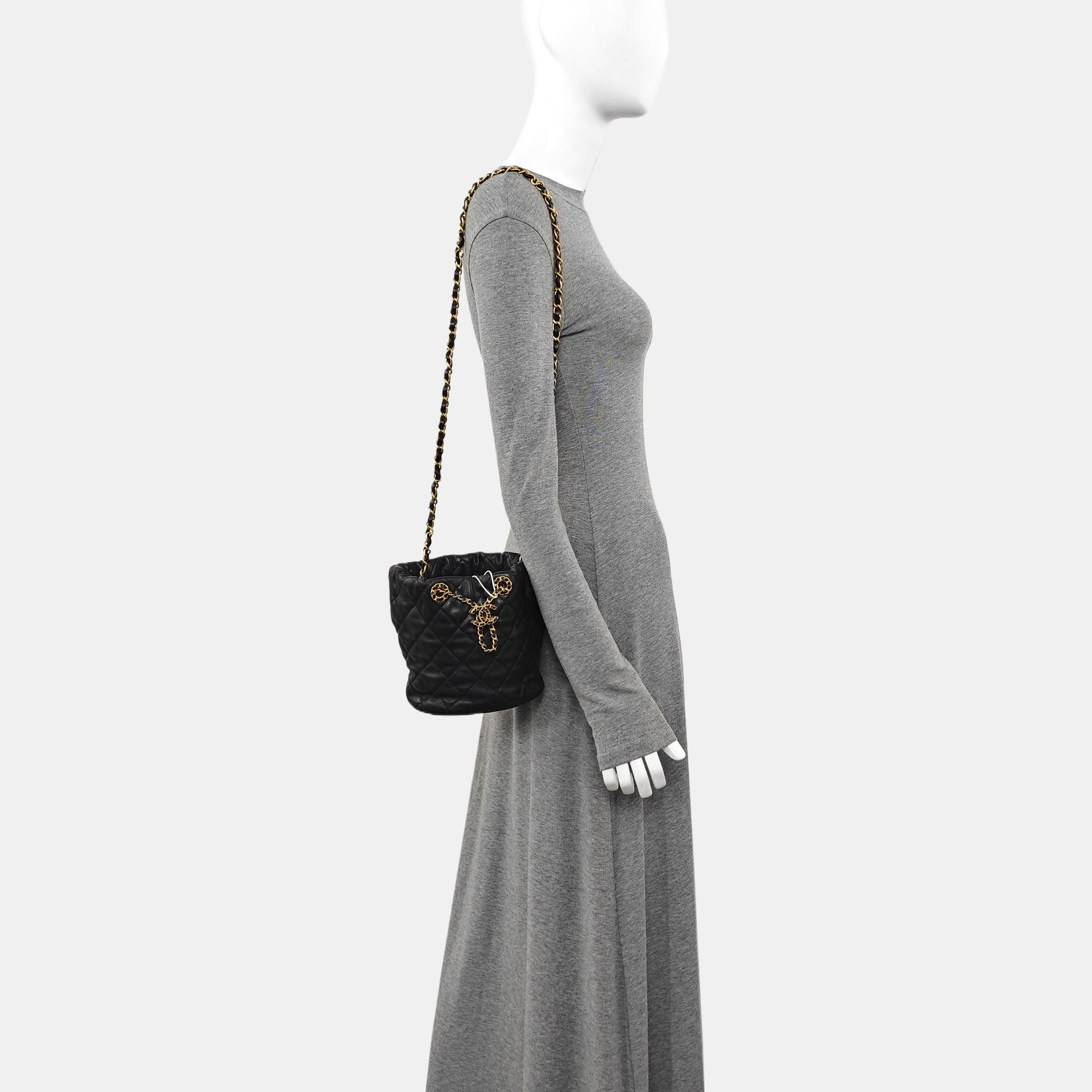 DRAWSTRING Quilted Lambskin Black