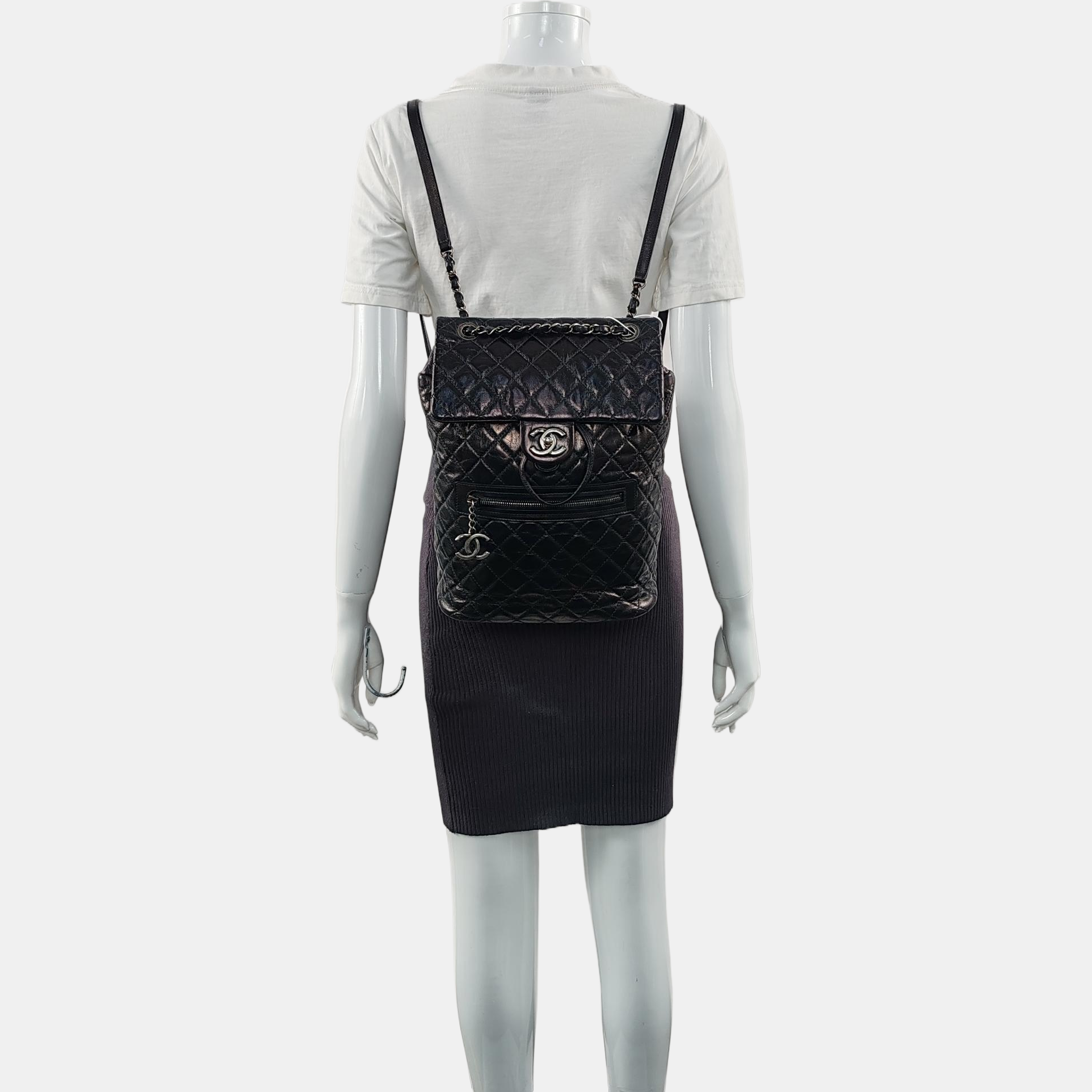 MOUNTAIN Quilted Calfskin Black