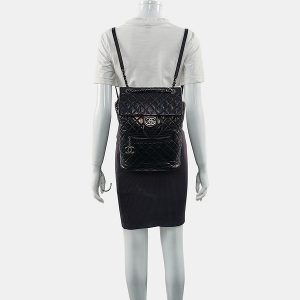 MOUNTAIN Quilted Calfskin Black