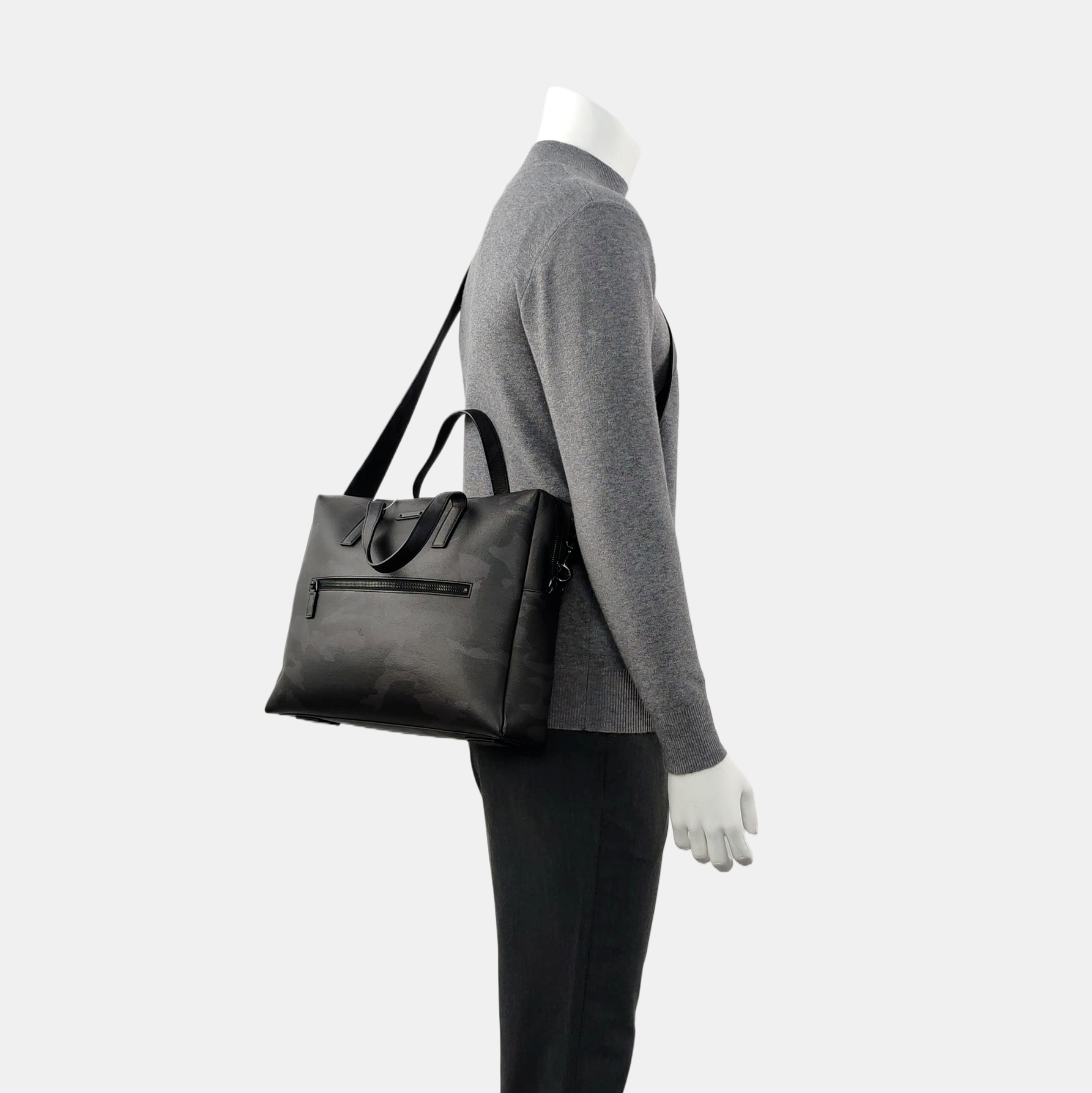Calfskin Shoulder Bag Black