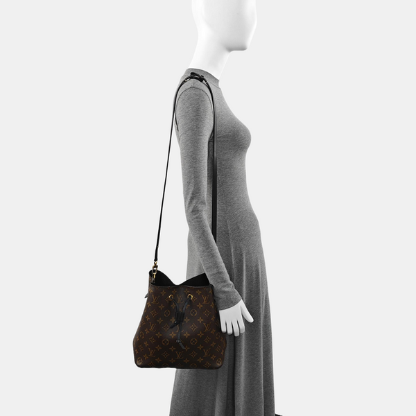 NÉONOÉ MM Monogram Coated Canvas Brown