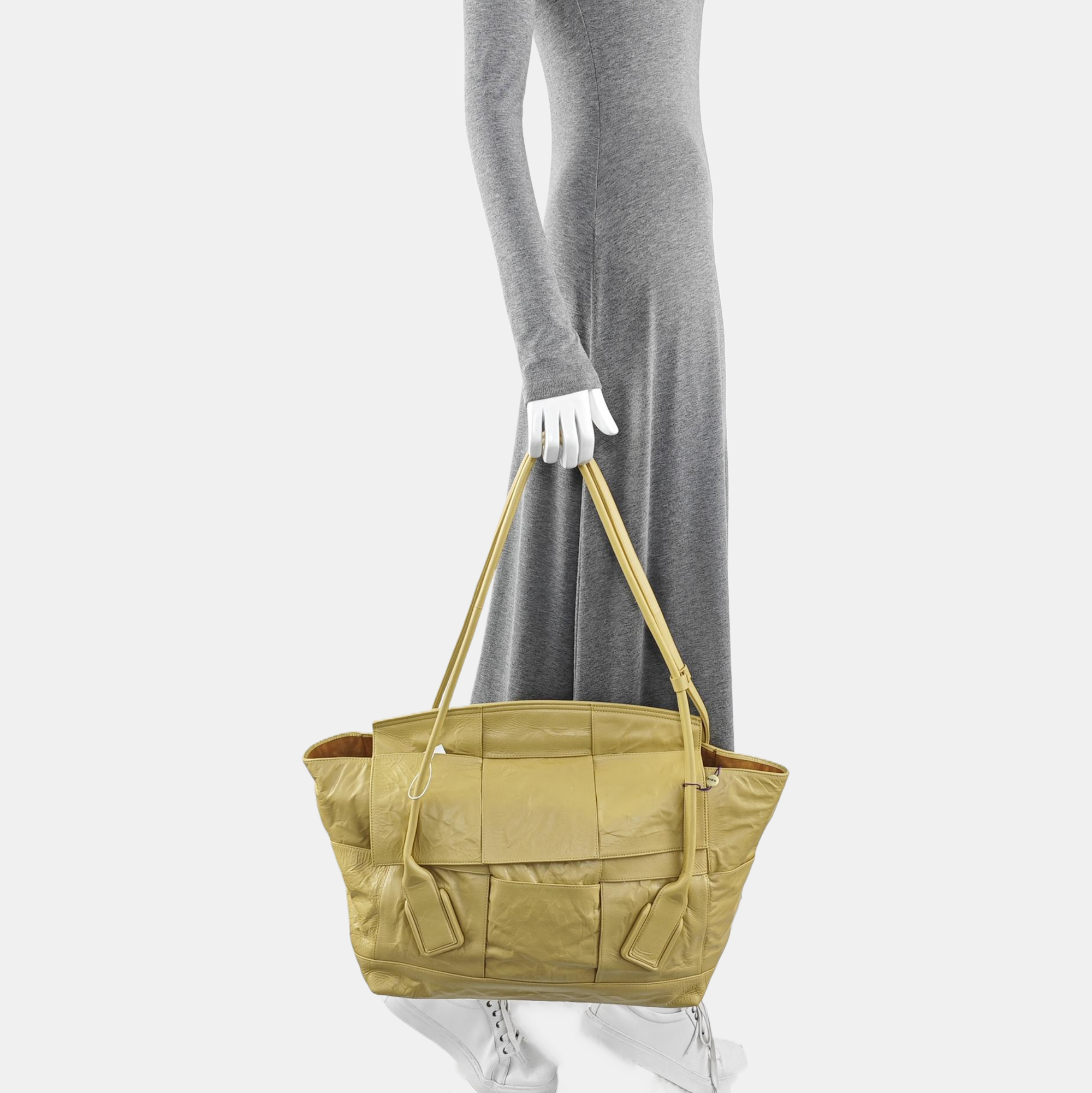 Arco Large Calfskin Beige