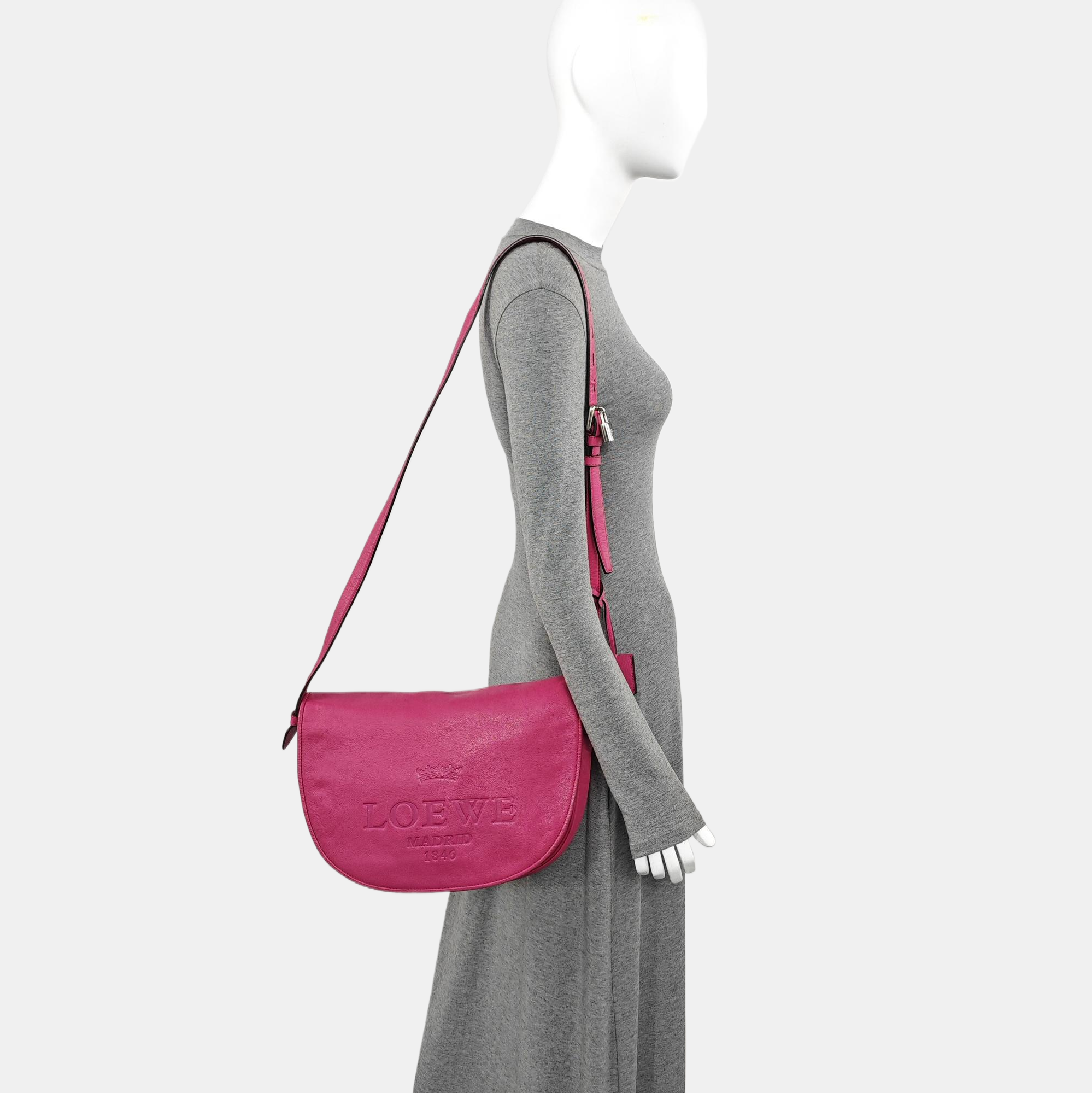 Heritage Medium Calfskin Red