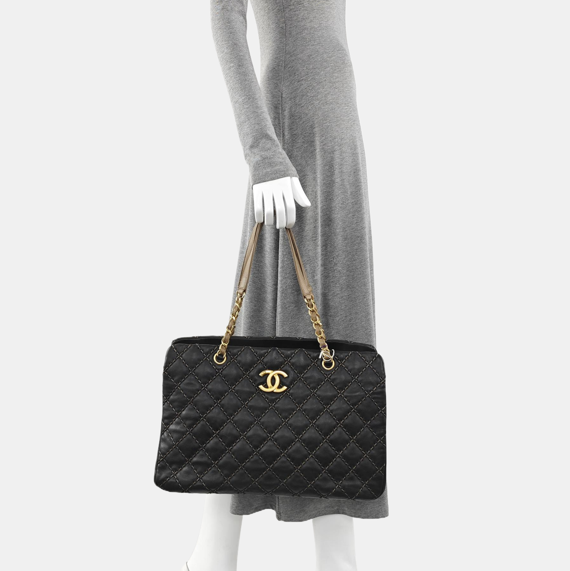 Quilted Calfskin Tote Bag Black