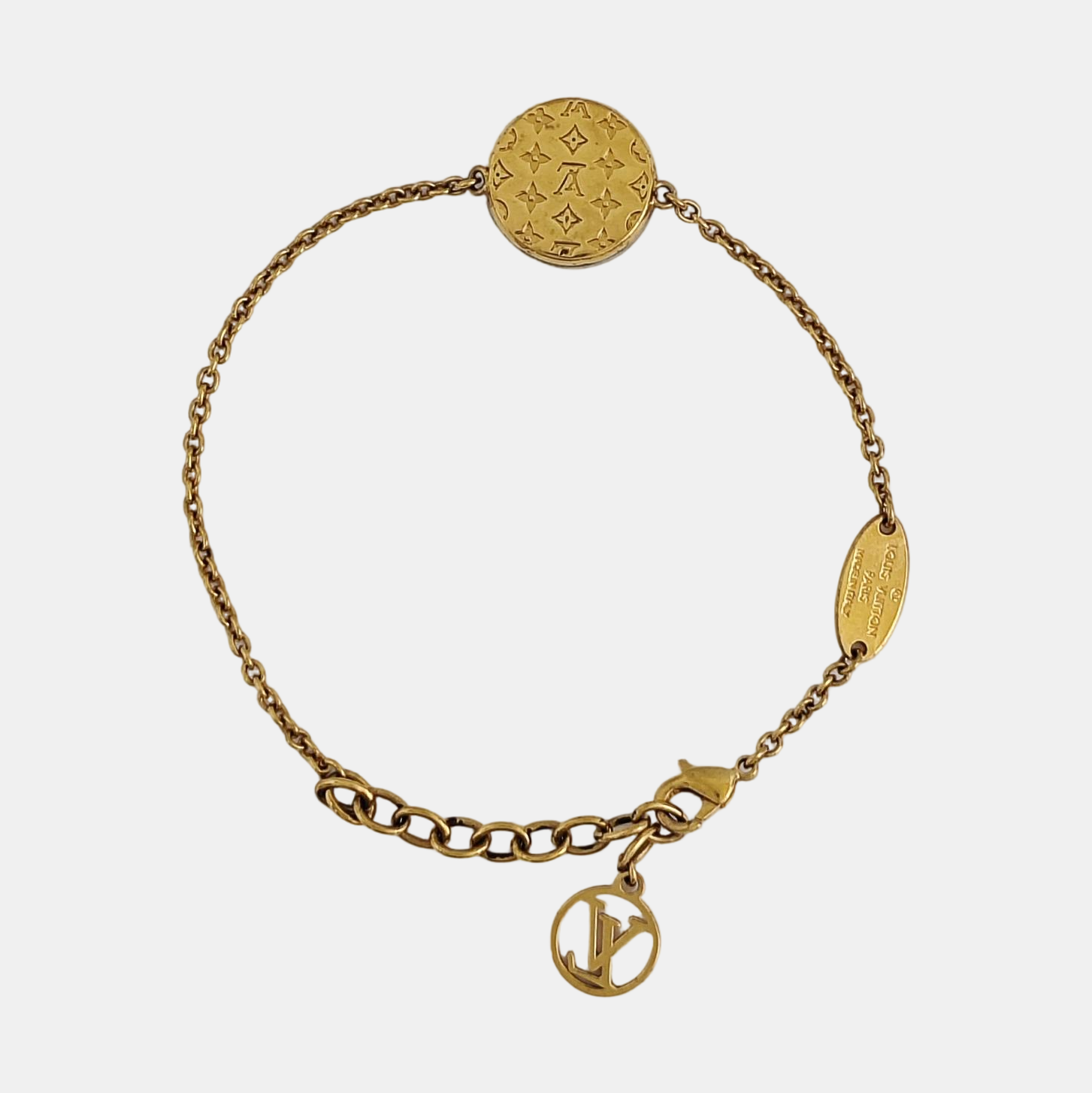 L TO V Metal Gold Bracelet