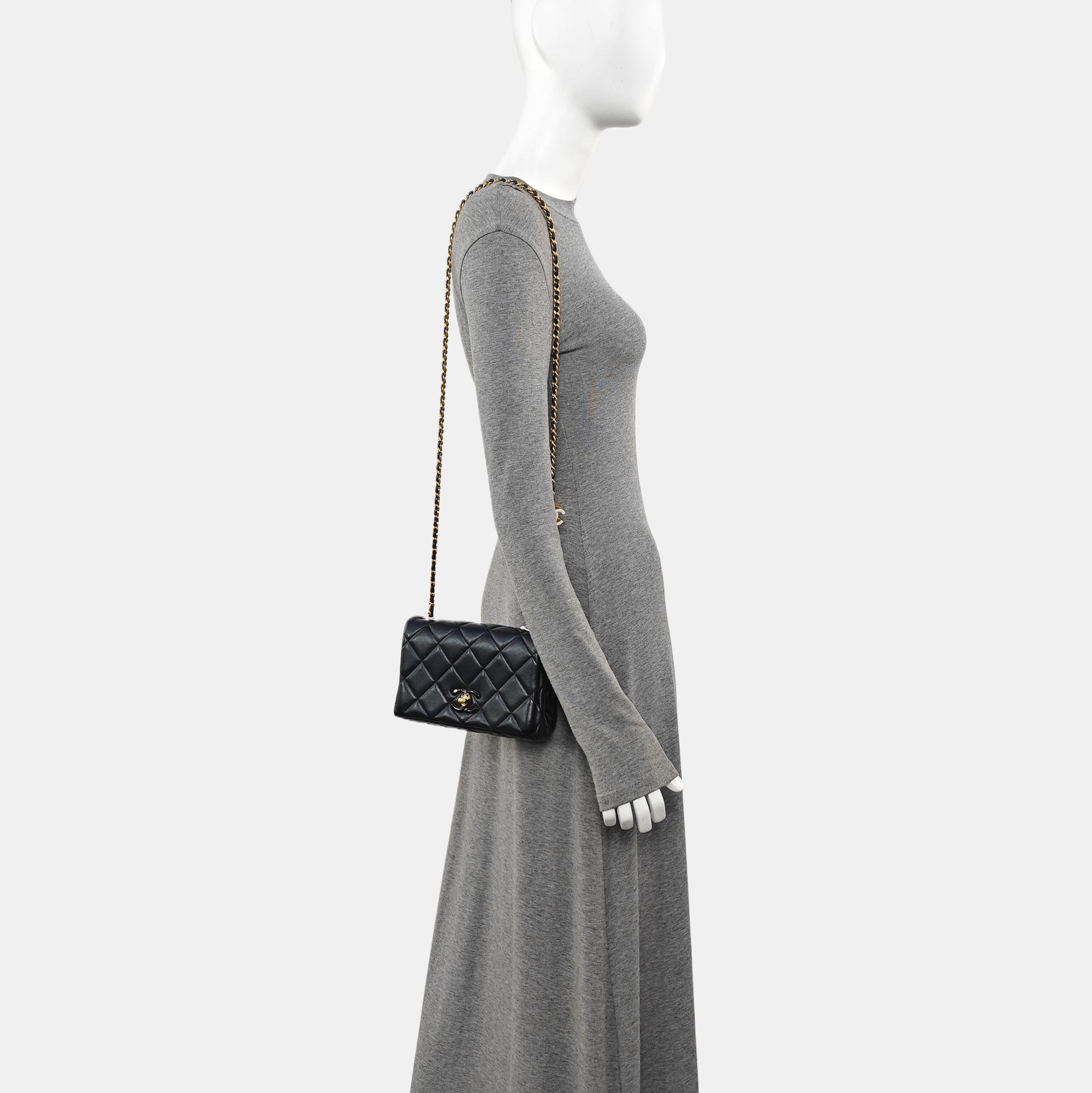 Quilted Lambskin Shoulder Bag Black