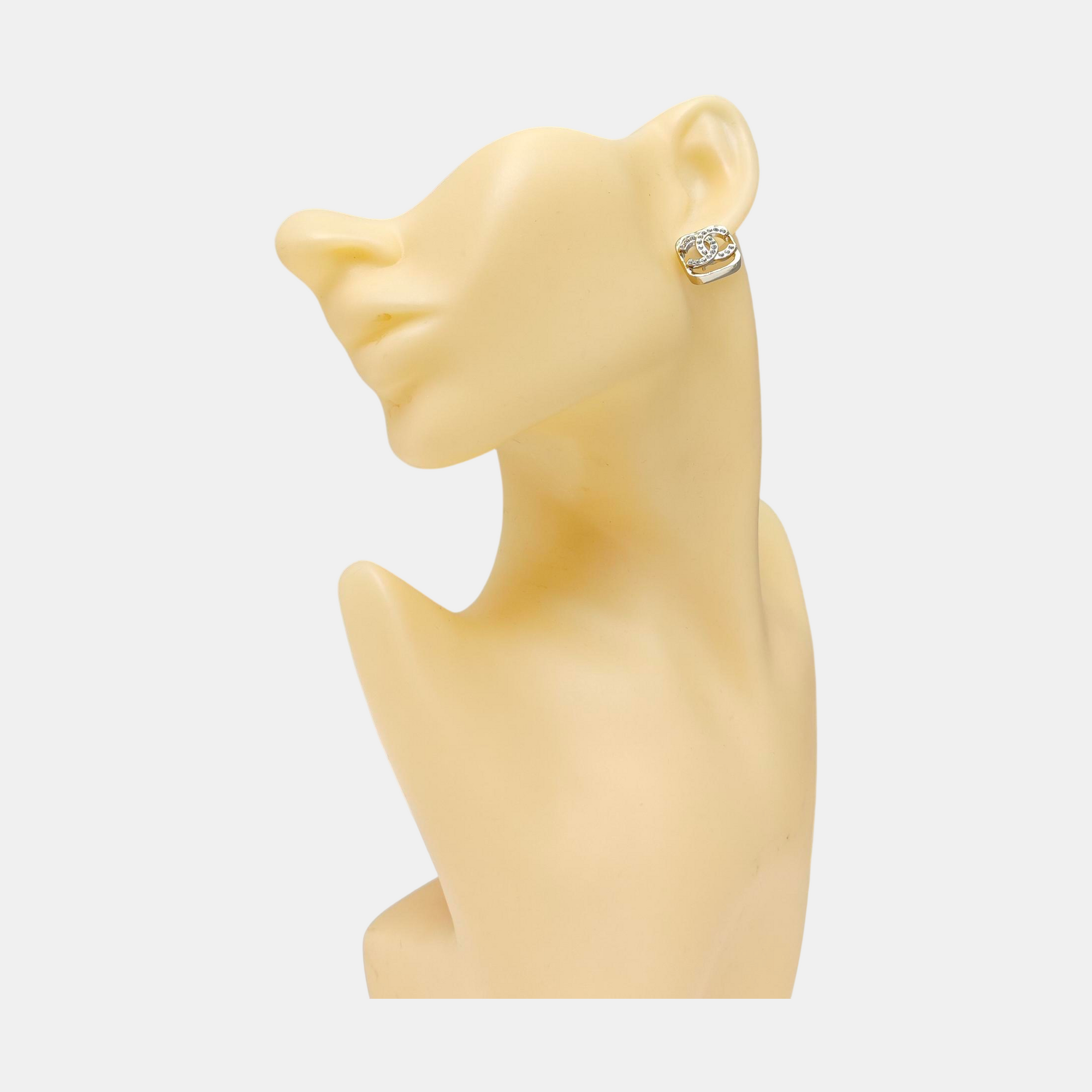 Metal Gold Stud Earrings