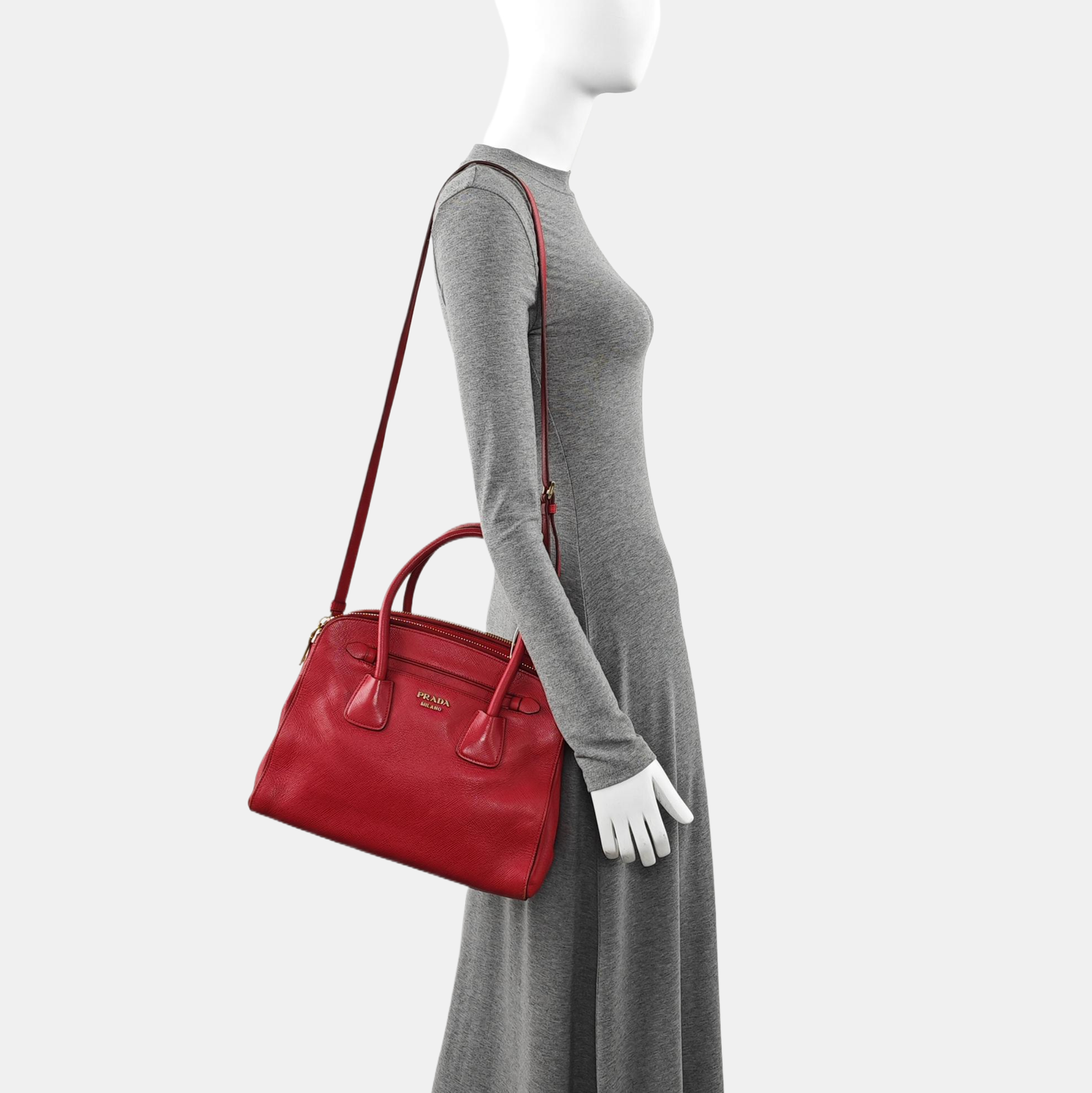 Calfskin Shoulder Bag Red