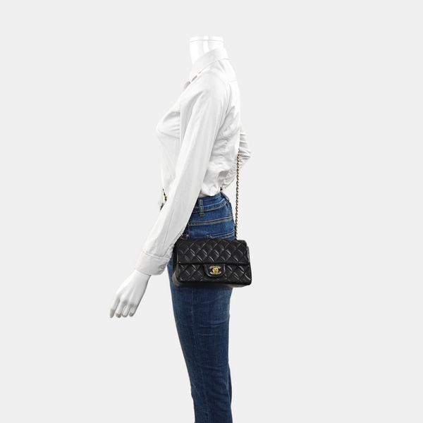 CLASSIC FLAP Mini Quilted Lambskin Black