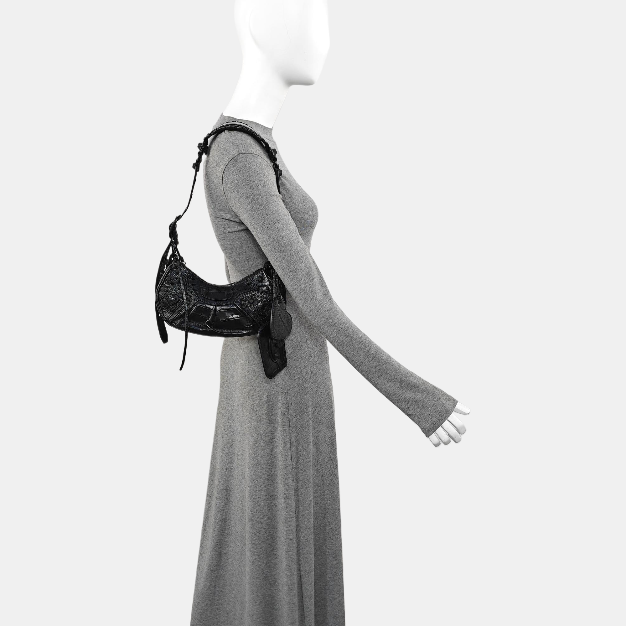 Le Cagole Small Calfskin Black