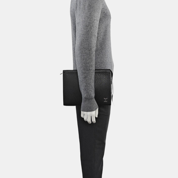 Pochette Voyag MM Calfskin Black