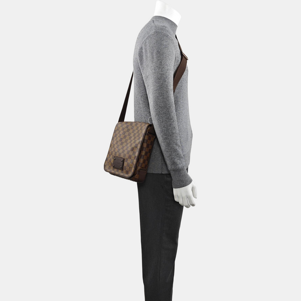 BROOKLYN PM Damier Ebene Coated Canvas Brown
