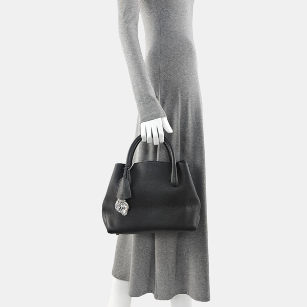 Bar Calfskin Black